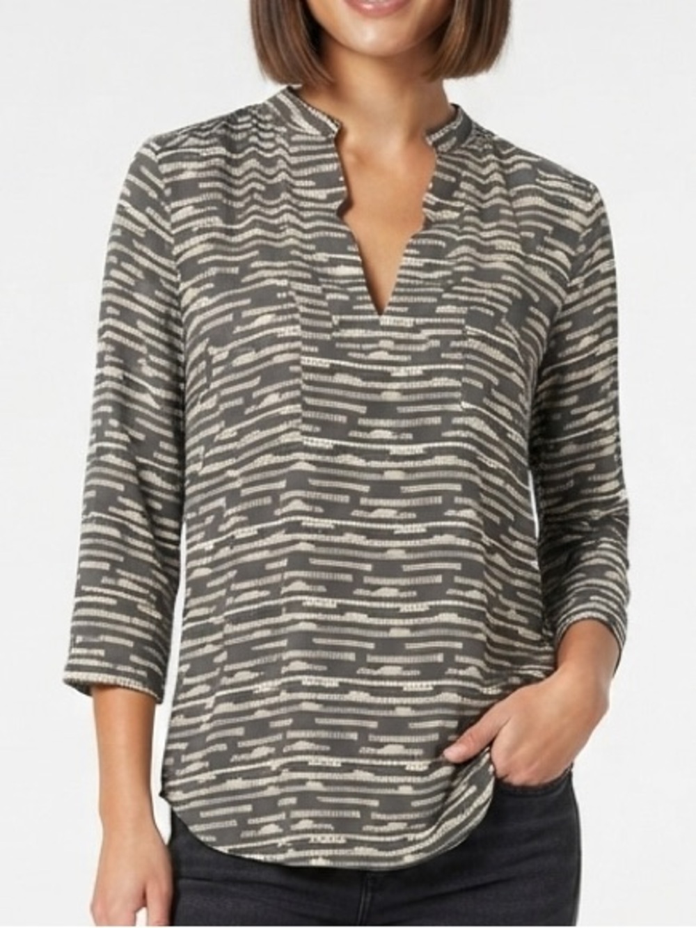 RACHEL MARA Grey Cream Silk Blouse Abstract Stripes V Notch Split Neck Medium